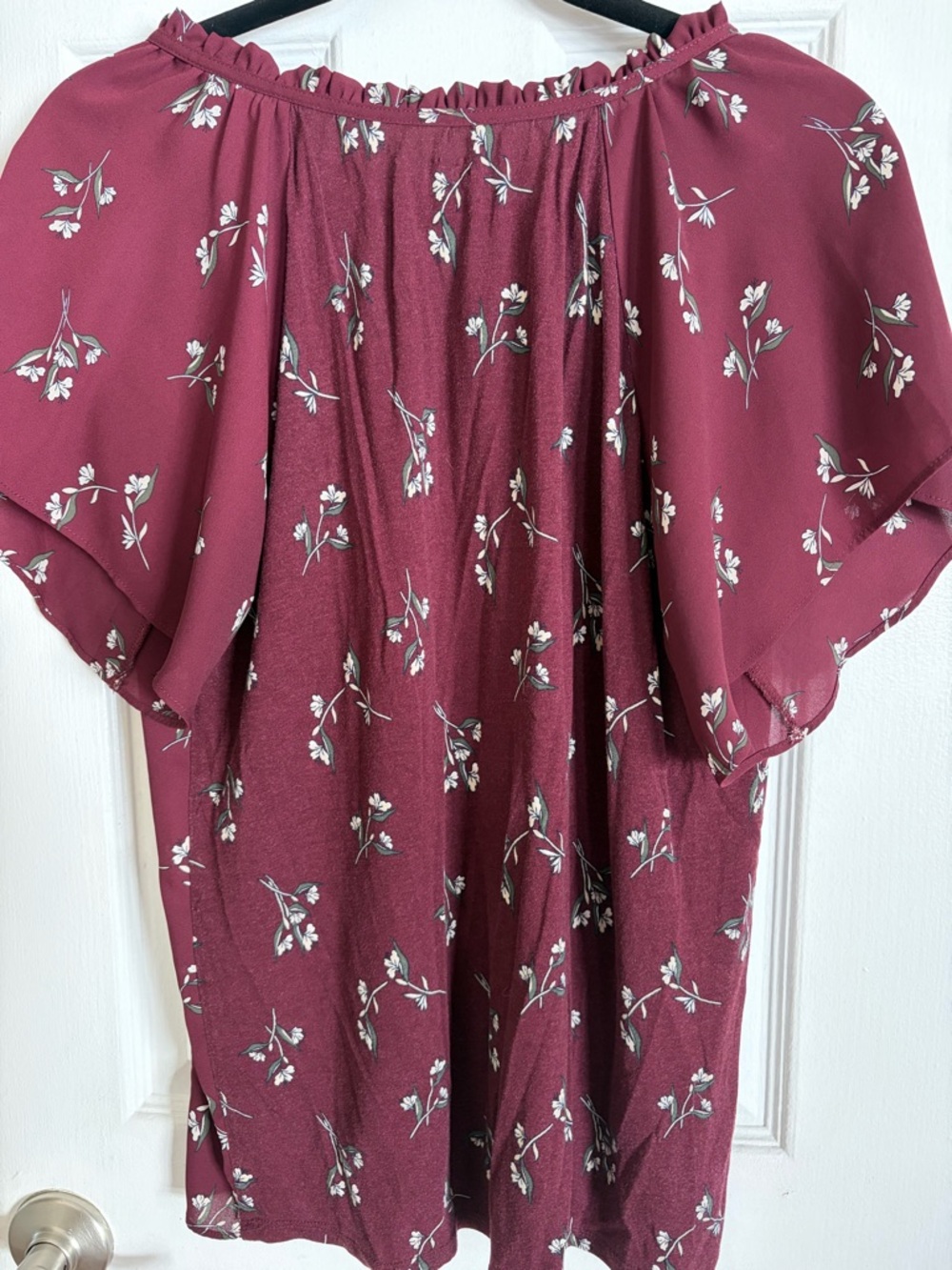 LOFT Burgundy Floral Top - Picture 2 of 3